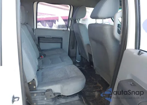 2011 Ford F-250 Xl z USA, uszkodzony, nr VIN 1FT7W2BT0BEA98131